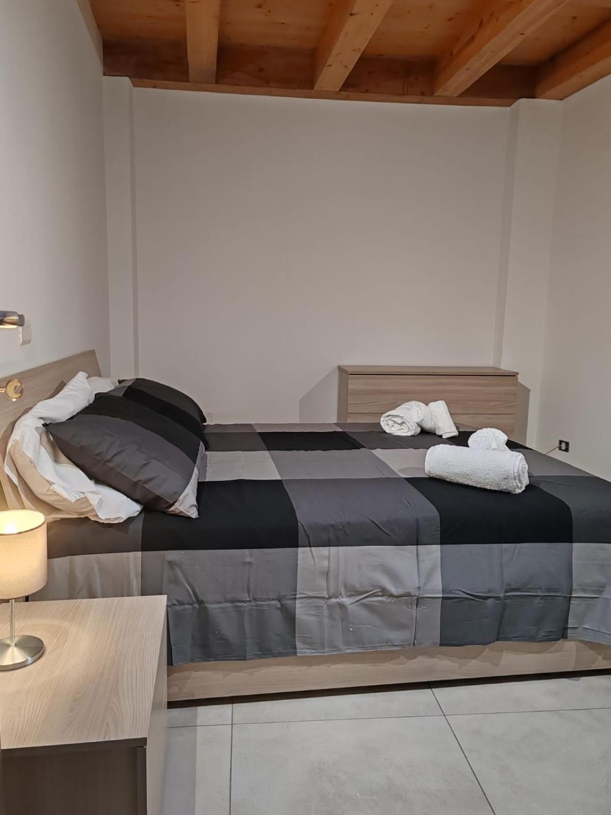 Villa Etna Garden House: Oasis In The Heart Of Catane Extérieur photo